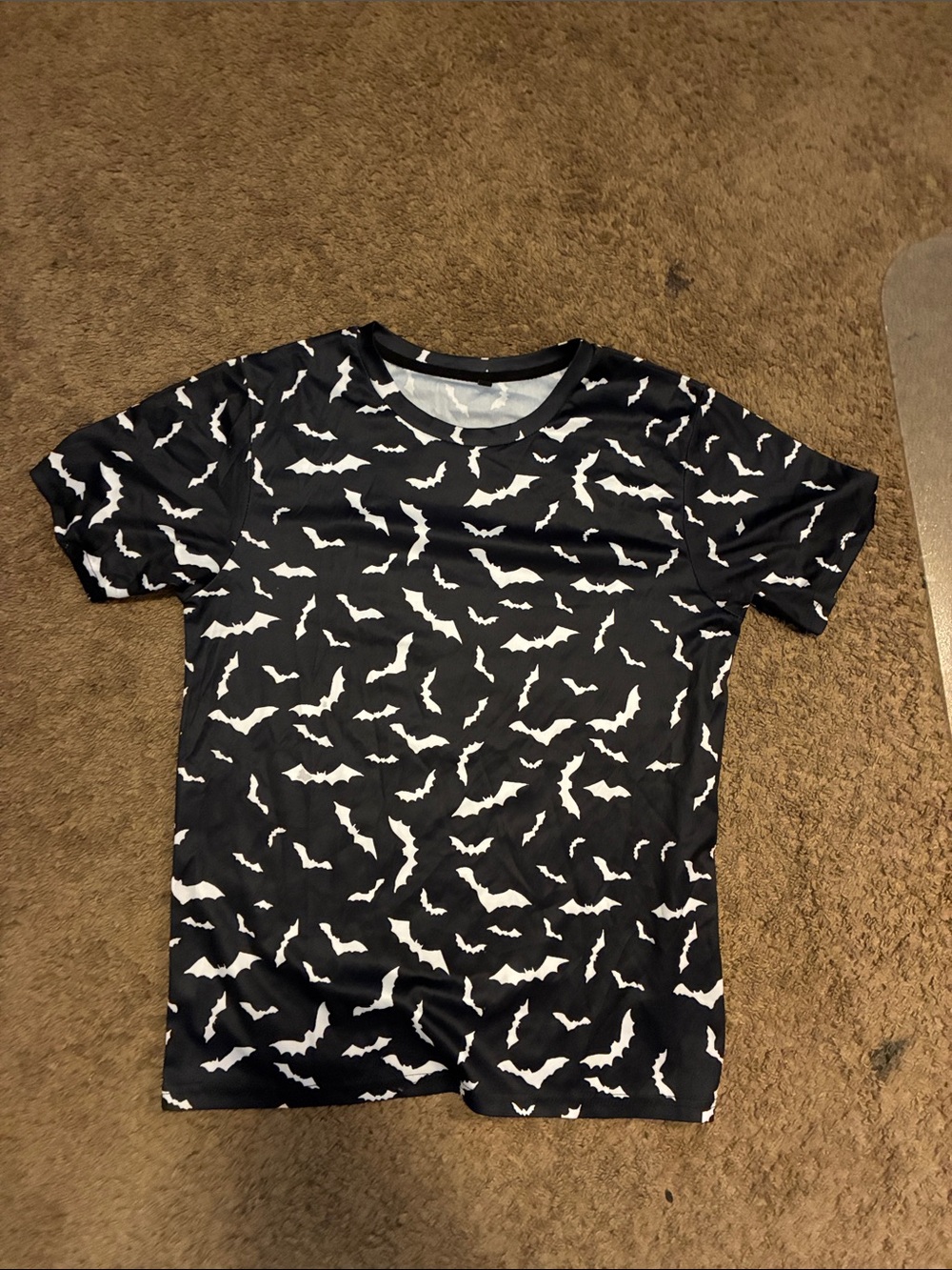 Hot Topic Black Short Sleeve Tee with White Bat Print